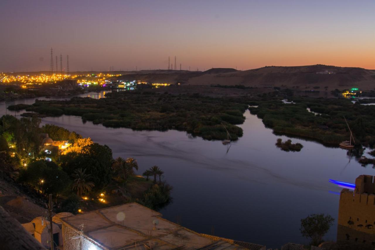 Aswan Nile Palace Exterior foto